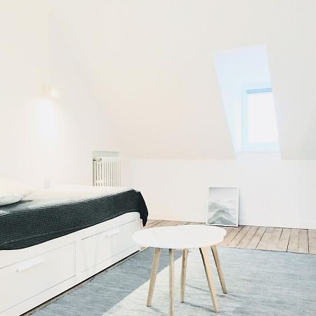 Bienvenue Chez L'Habitant Провен Екстериор снимка